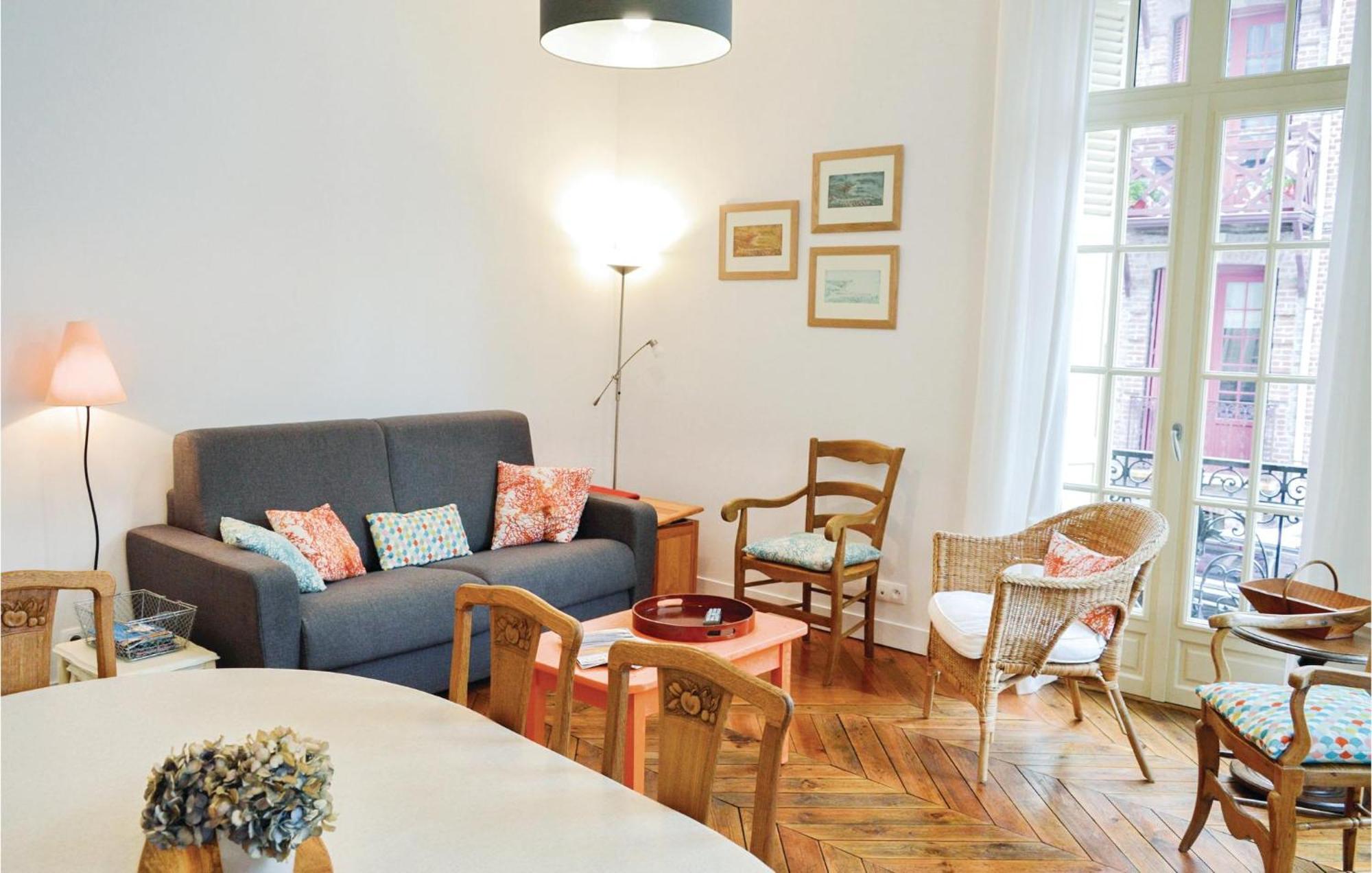 2 Bedroom Awesome Apartment In Mers-Les-Bains Exterior foto